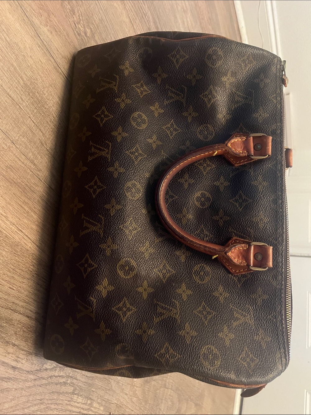 Louis Vuitton Speedy Monogram Canvas Travel Bag in Brown and Tan - Picture 14 of 16